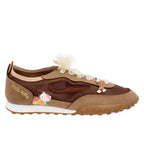 Tenis Casual Hello Kitty color Arena para Mujer