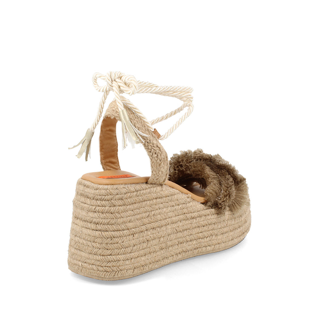 Sandalia Casual Trender color Camel para Mujer