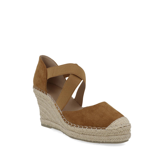Alpargata Casual Trender color Camel para Mujer con detalle de yute
