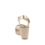 Sandalia Casual con plataforma Trender color Oro para Mujer