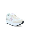 Tenis Urbano New Balance color Rosa para Mujer