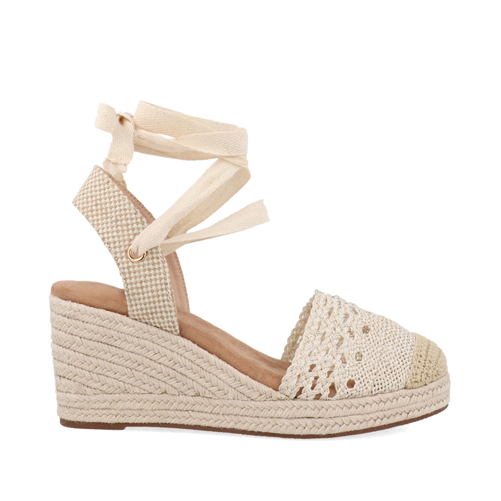 Alpargata Casual Trender color Beige para Mujer diseño tejido