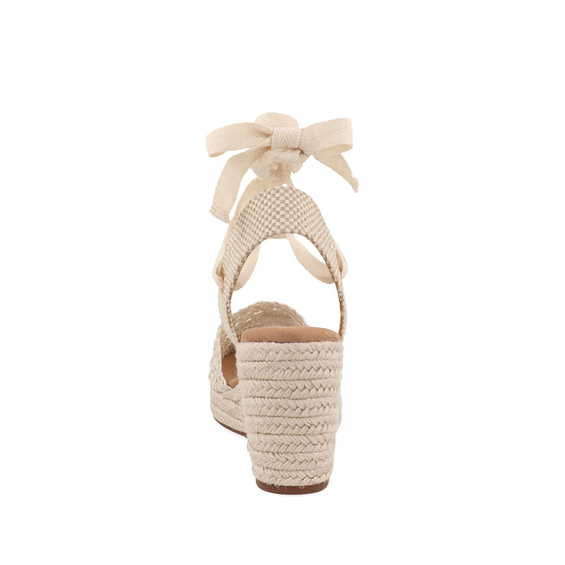 Alpargata Casual Trender color Beige para Mujer diseño tejido
