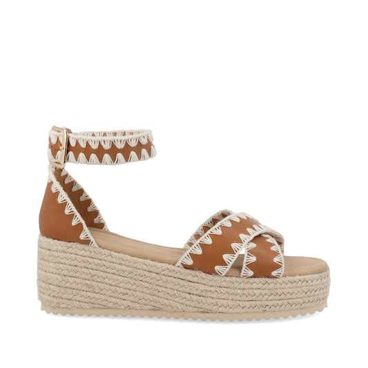 Sandalia Piso Trender color Camel con tejido Beige para Mujer