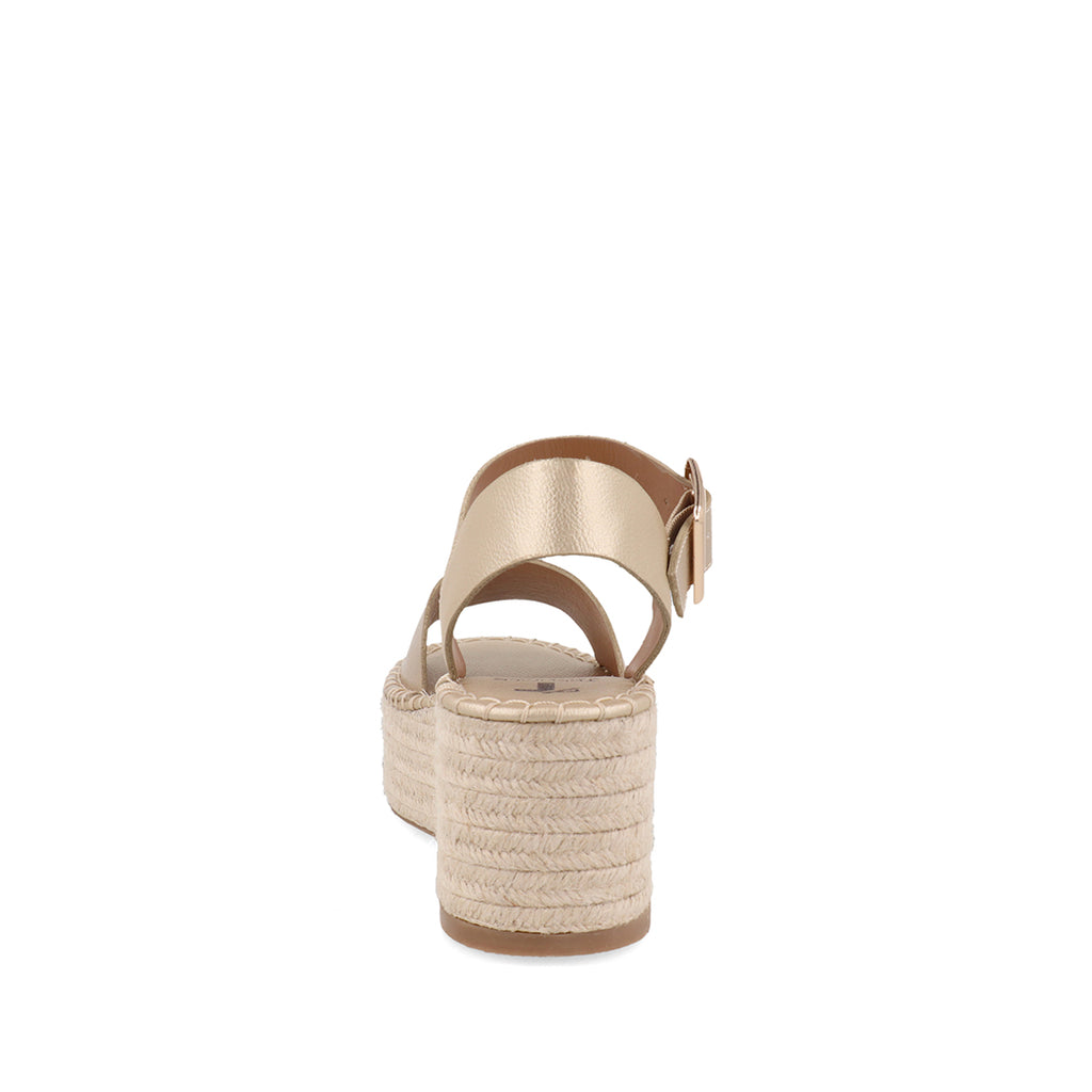 Sandalia Casual Trender color Platino para Mujer