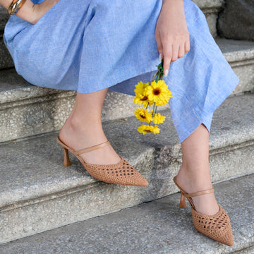 <strong>SWEET ESSENTIALS</strong>