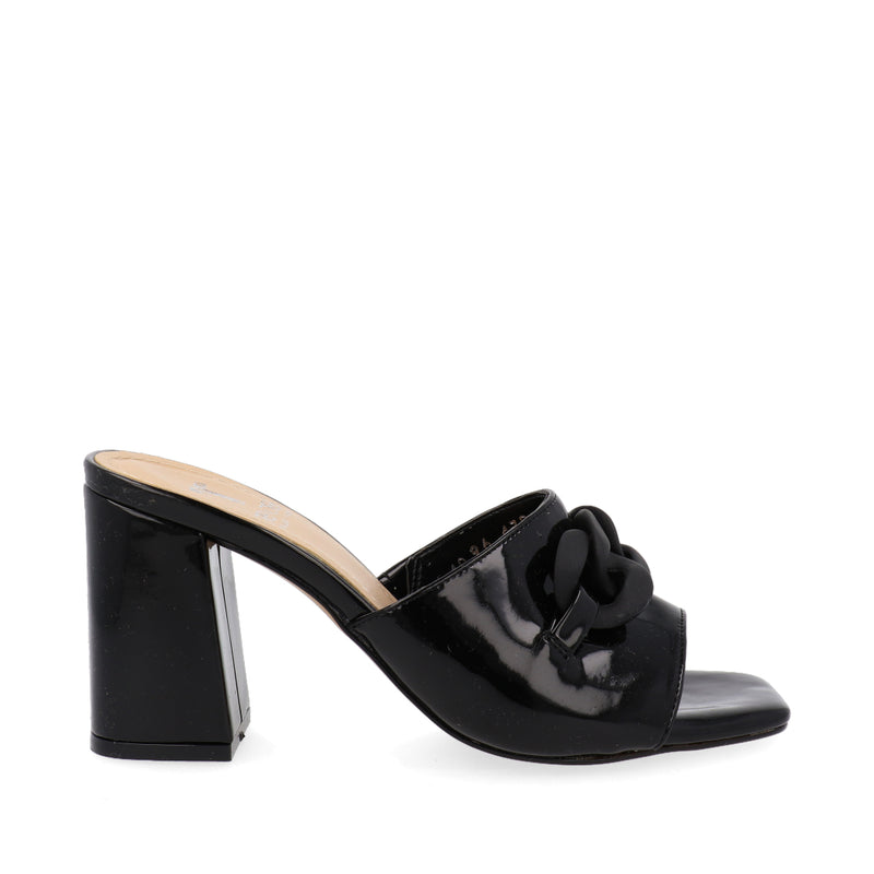 Sandalia Color Negro con Cadena y Tacón Medio para Mujer